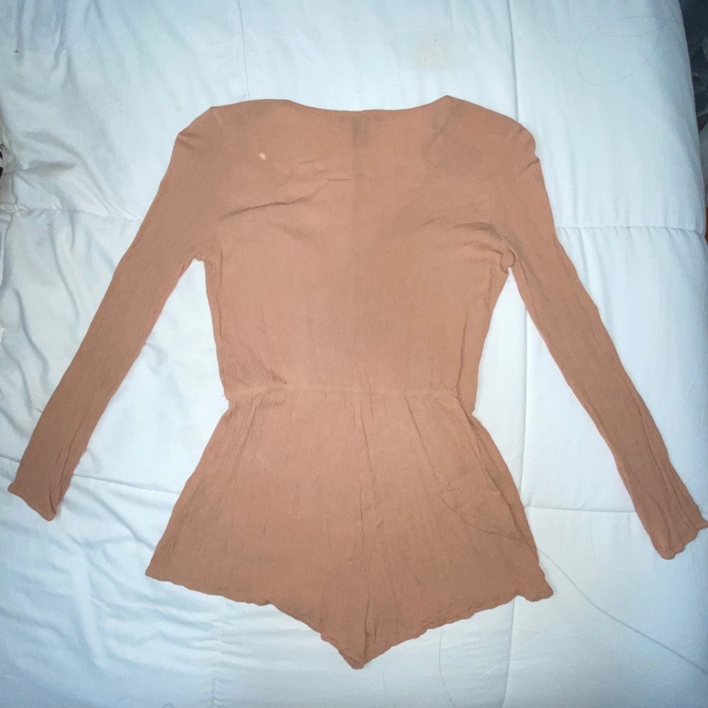 BEIGE ROMPER - Picture 2 of 6